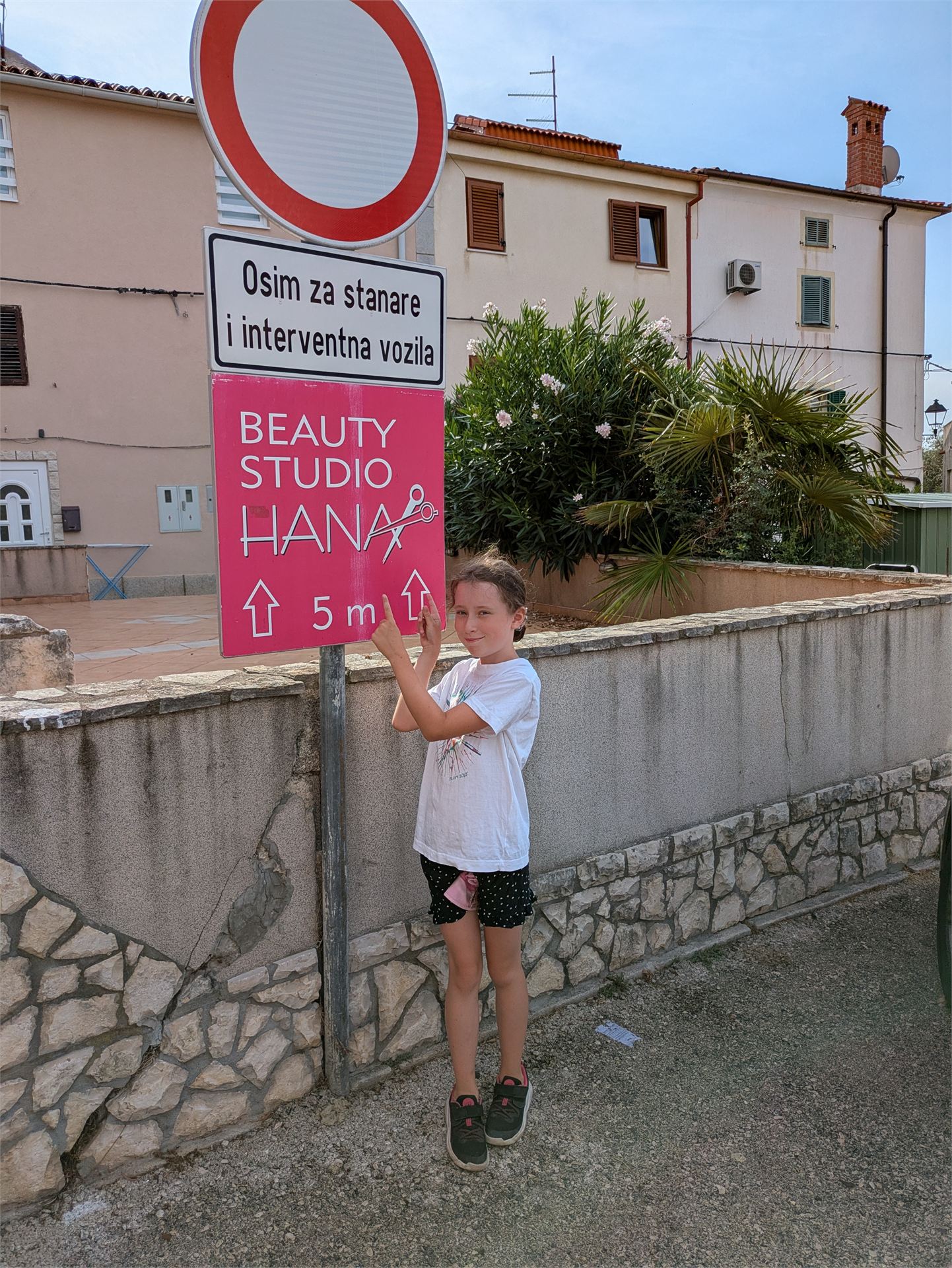 Fotografie na pozici 6 ze dne 3