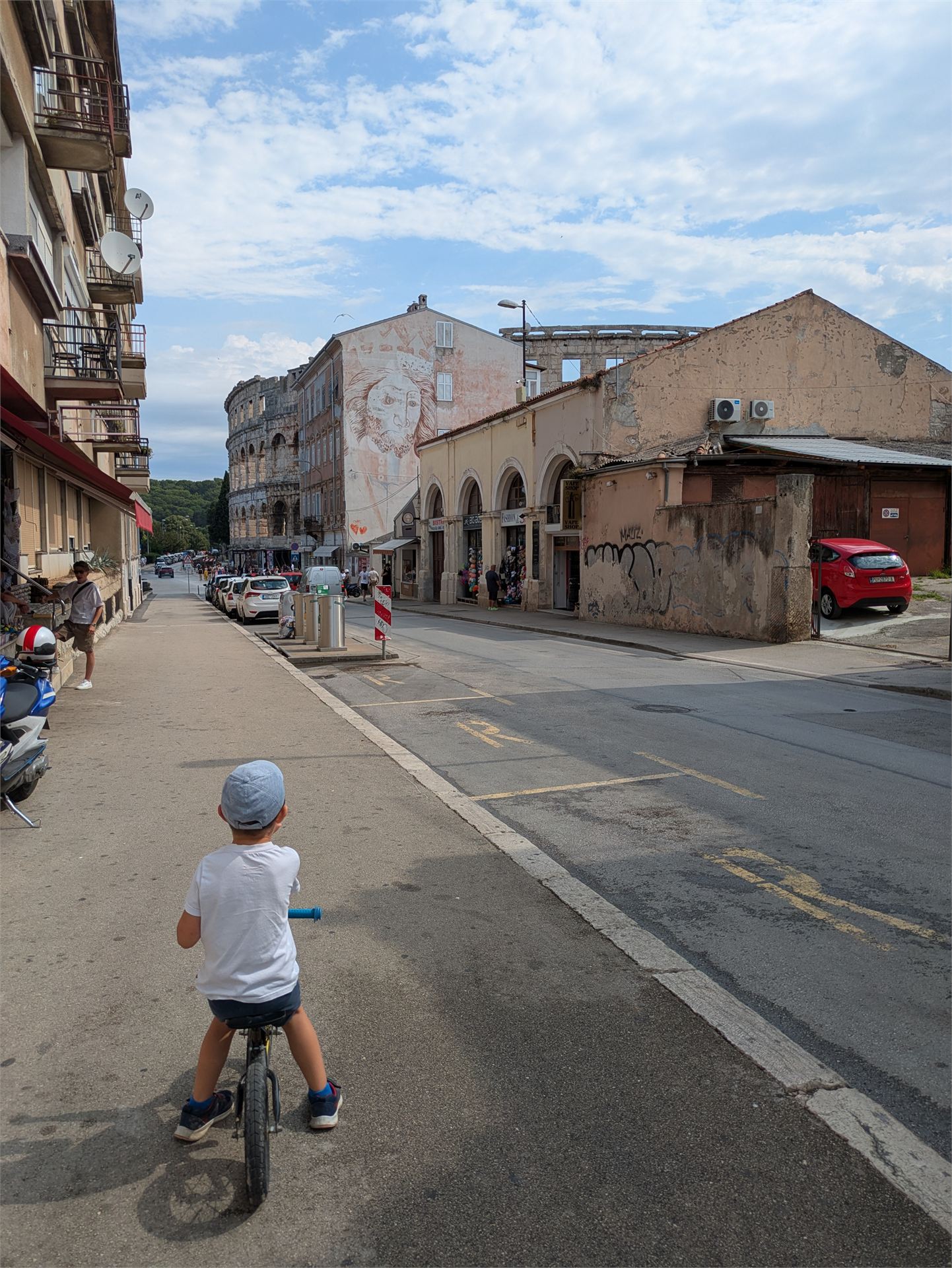Fotografie na pozici 2 ze dne 4