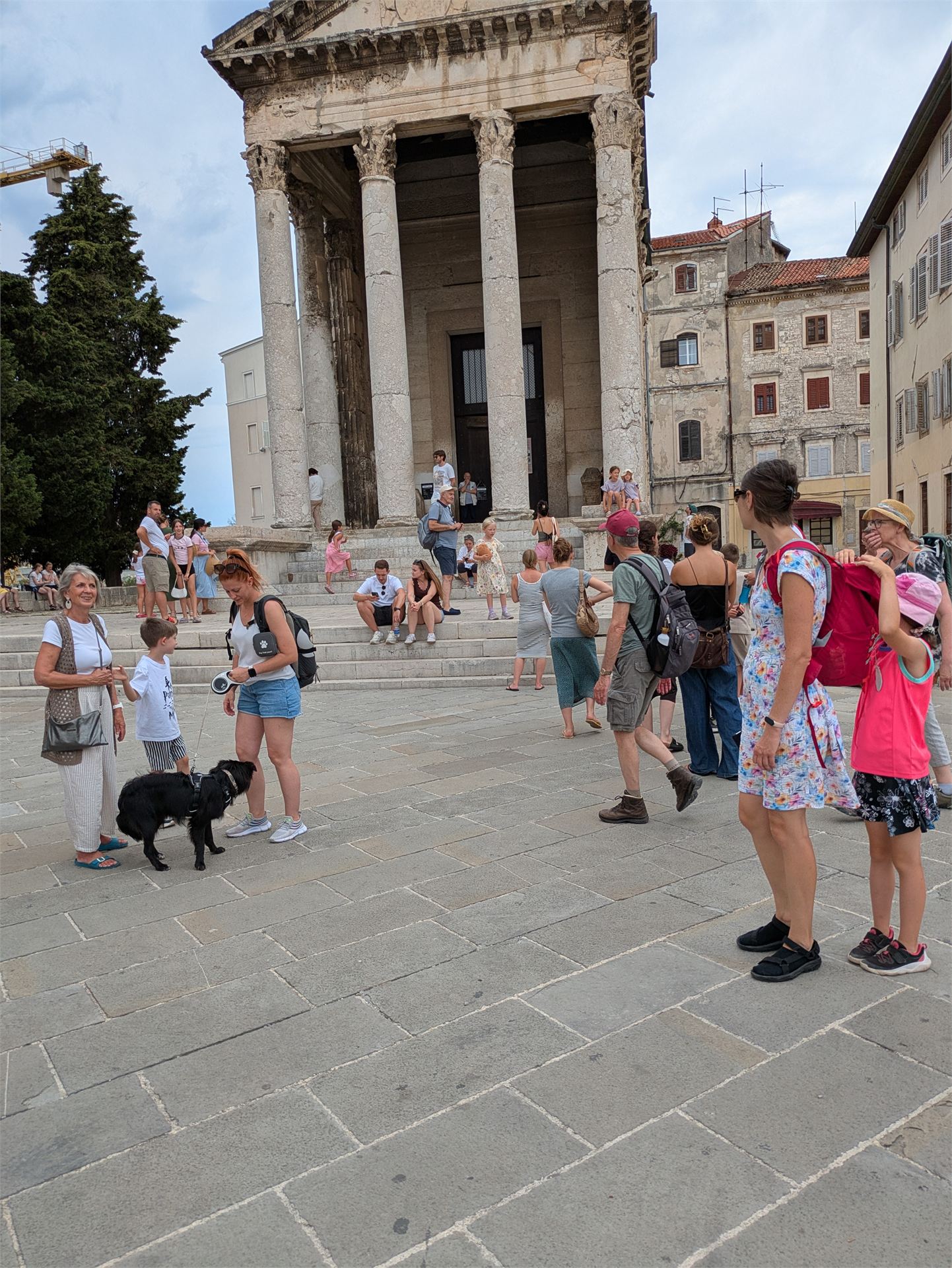 Fotografie na pozici 31 ze dne 4
