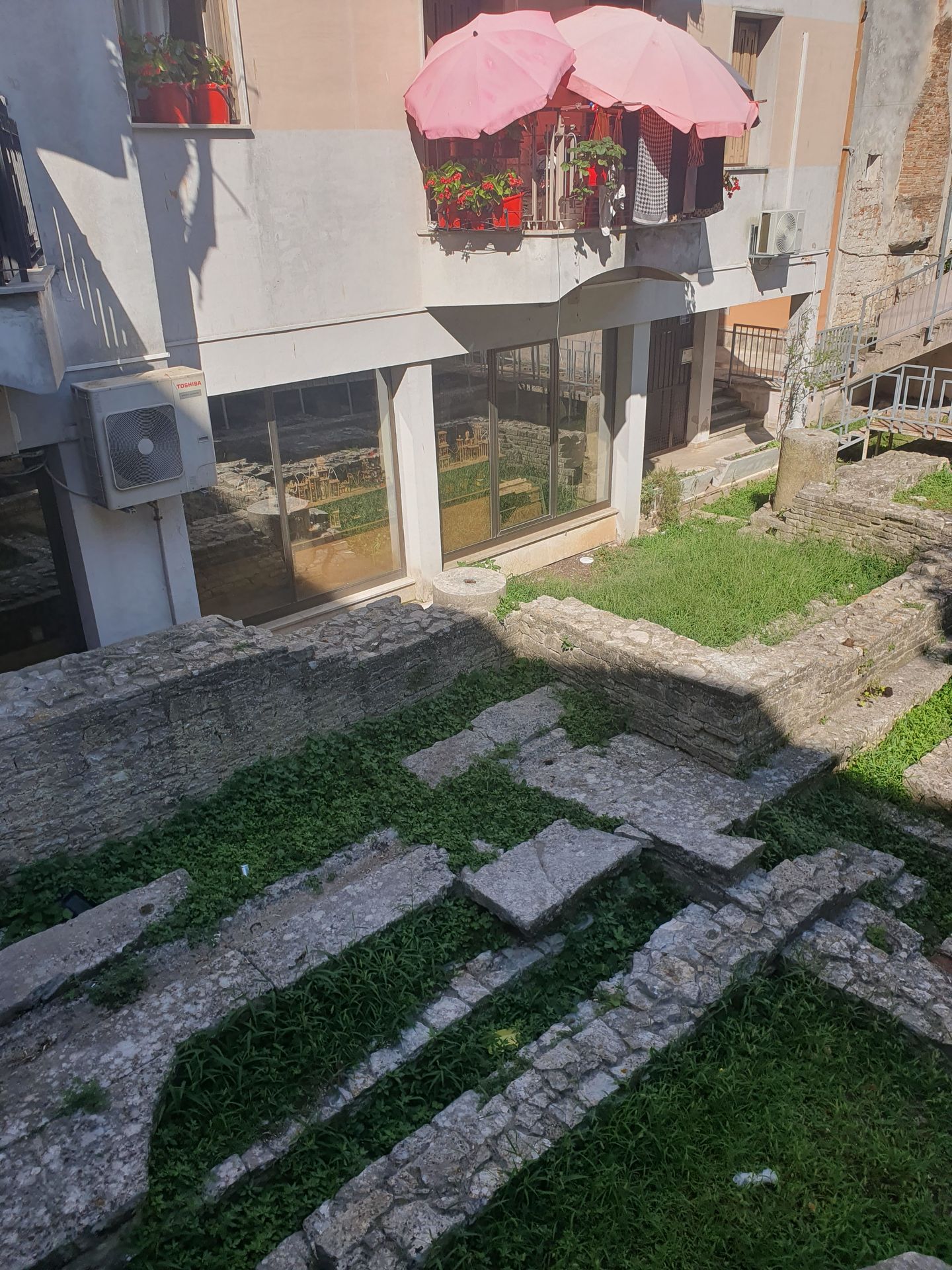 Fotografie na pozici 7 ze dne 5