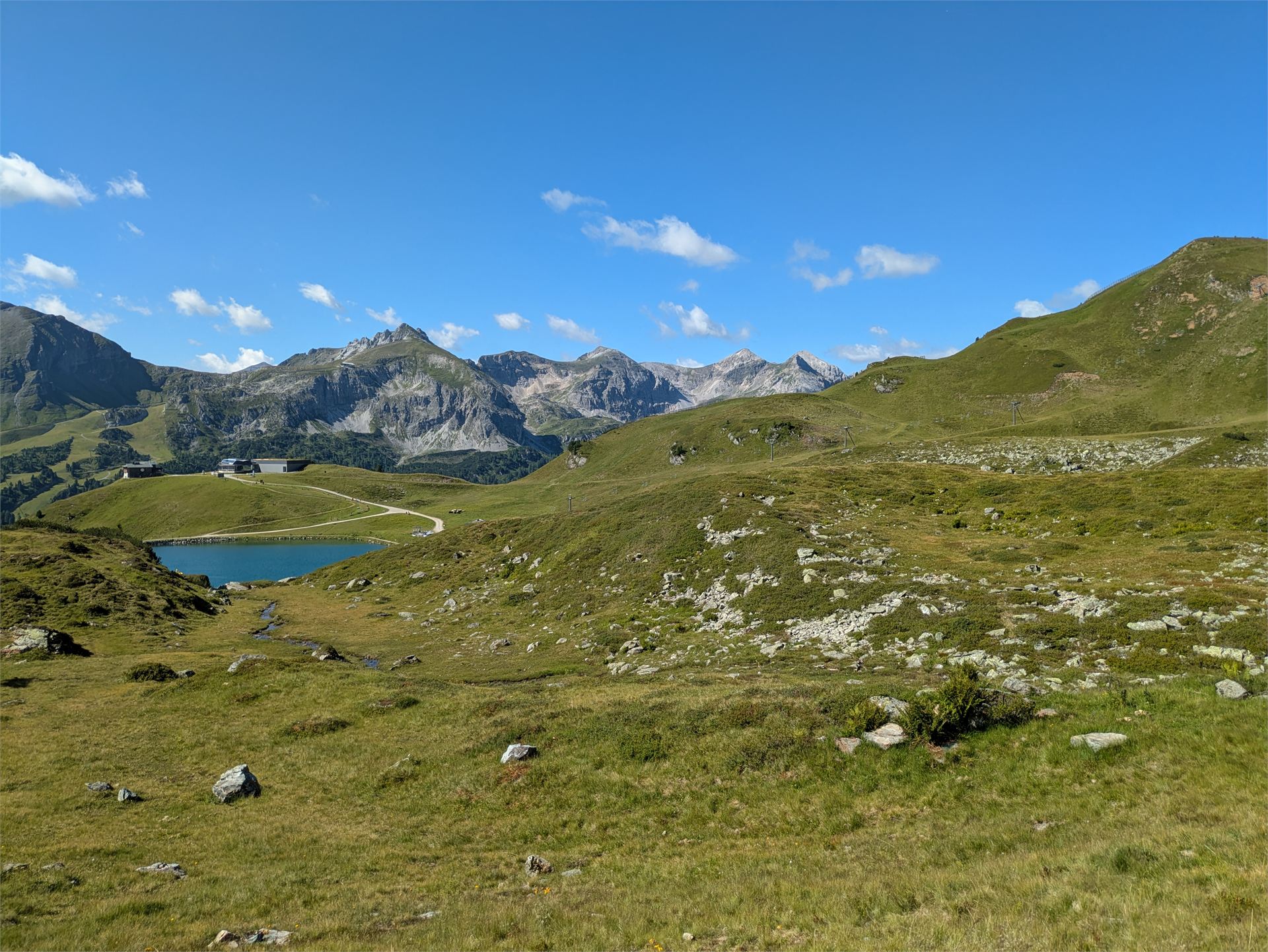 Fotografie na pozici 16 ze dne 11